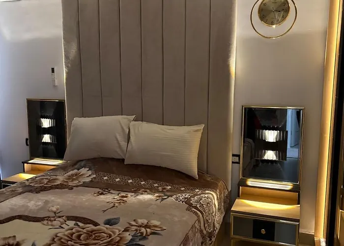 Modern Luxury 2br With Rooftop Infinity Pool Apartment