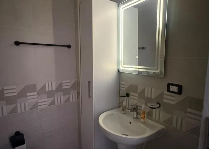Apartment Modern Luxury 2br With Rooftop Infinity Pool *